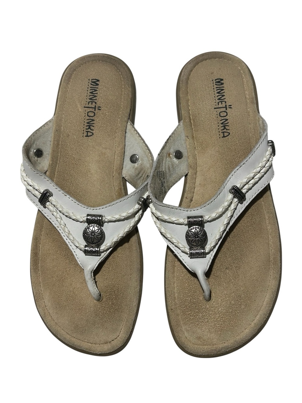 Minnetonka White Leather Silverthorne Thong Women's Sandals - Size 8 Medium